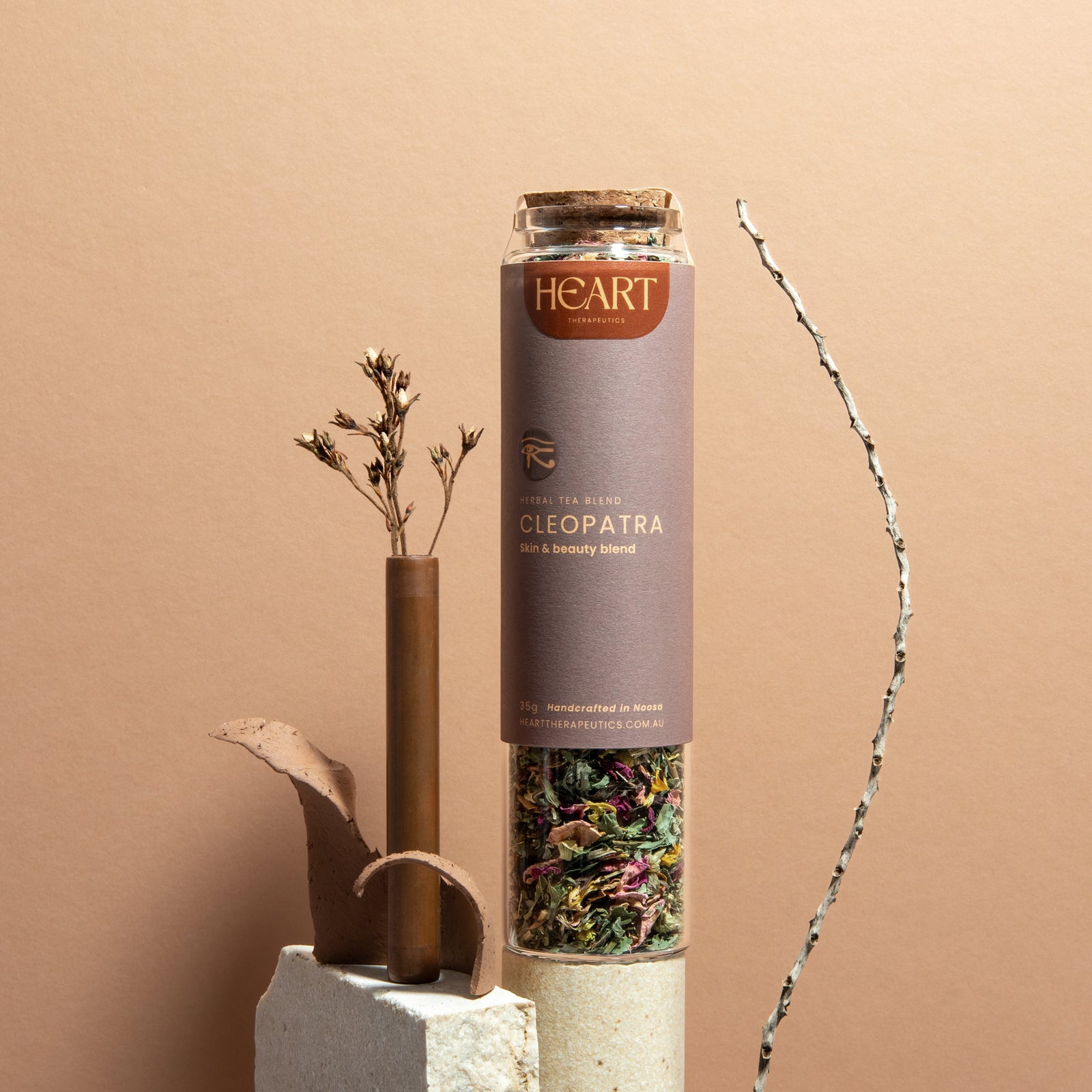 Cleopatra herbal tea for skin health